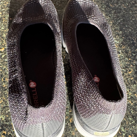 Merrell Form 2 Slip on Shoes - Picture 2 of 3